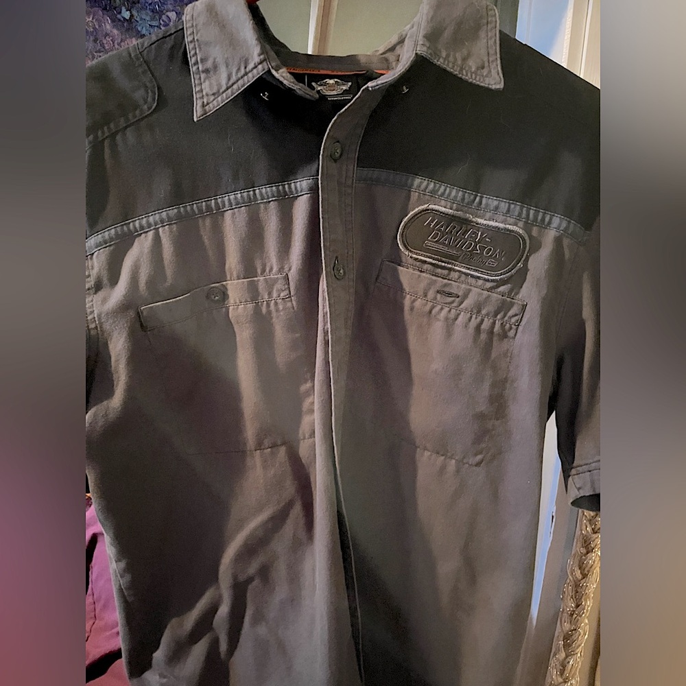 Harley Davidson button up shop shirt. XL